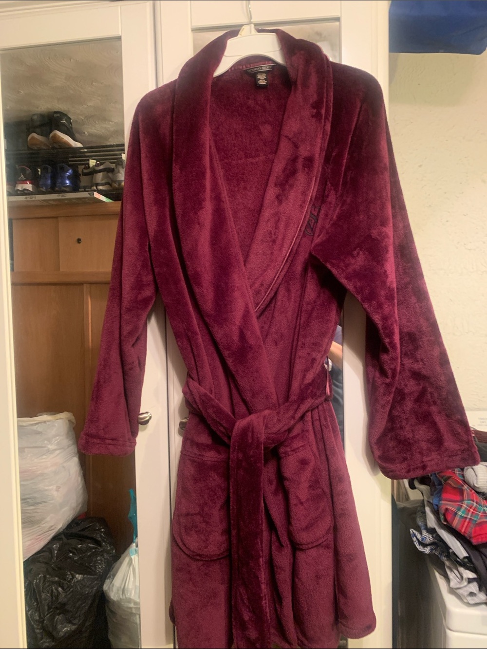 Victoria's Secret Plush Robe in Deep Plum